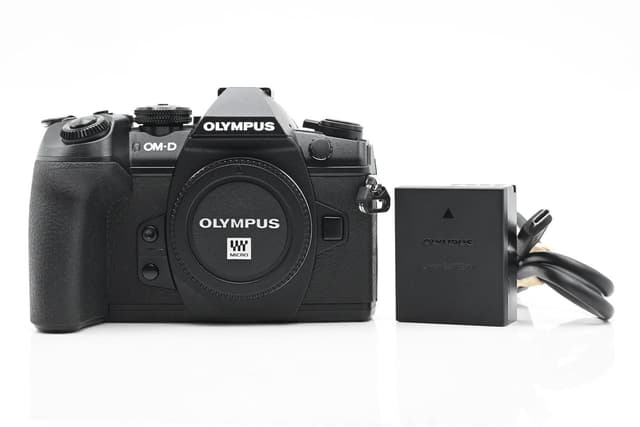 Olympus Olympus OM-D E-M1 Mark II 20.4MP Mirrorless MFT Digital Camera Body camera with buying guide available