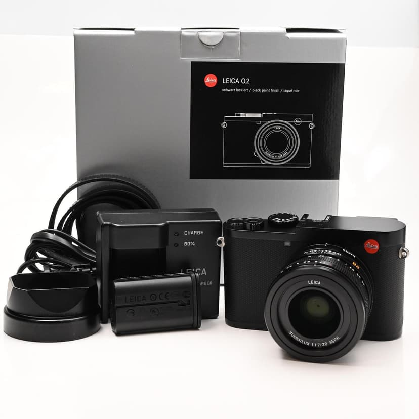 Leica 19050 Q2 Digital Camera 47.3MP 28mm f1.7 ASPH Summilux Lens