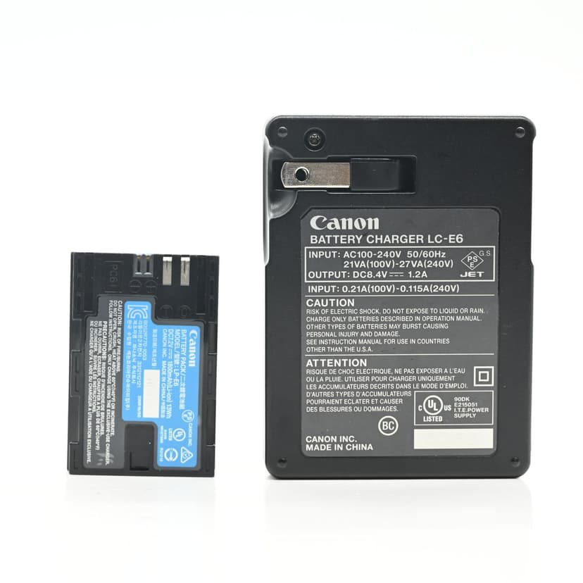 Canon EOS 5D Mark III 22.3MP Digital SLR Camera Body