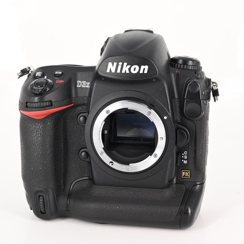 Nikon D3X 24.5MP Digital SLR Camera Body