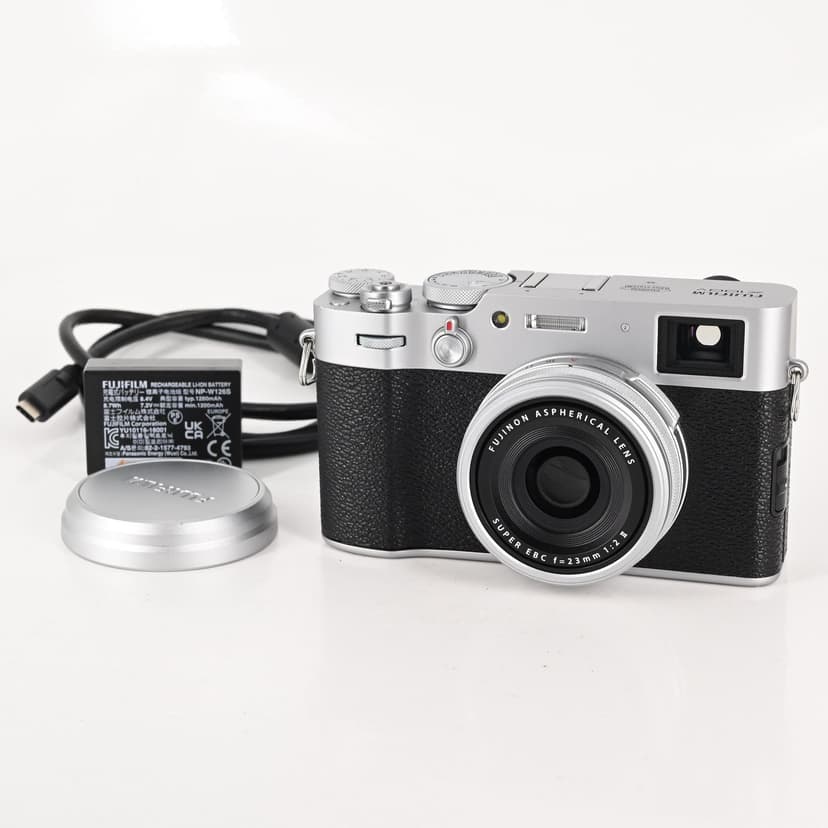 Fujifilm X100V 26.1MP Digital Camera w/23mm f2 Lens *Less than 300 Clicks!
