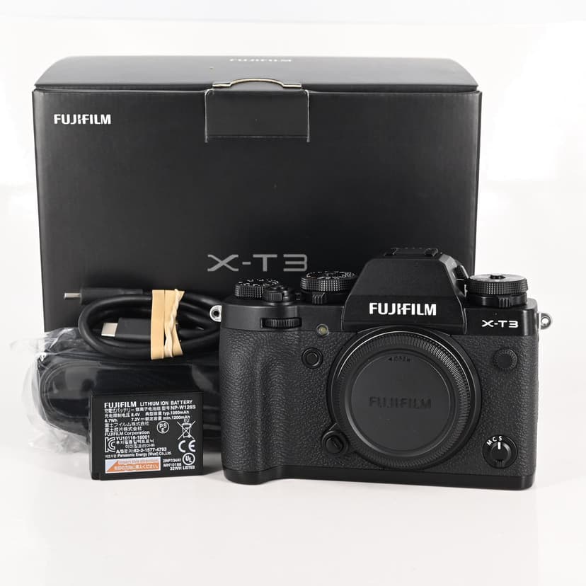 Fujifilm X-T3 Mirrorless 26.1MP Digital Camera