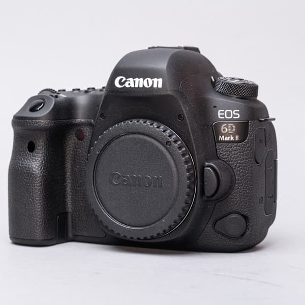 Used Canon EOS 6D Mark II Body **Low Shutter Count**