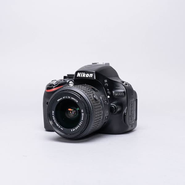 Nikon D5100 Body w/18-55mm Kit Lens