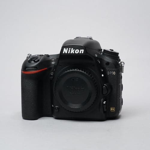 Nikon D750