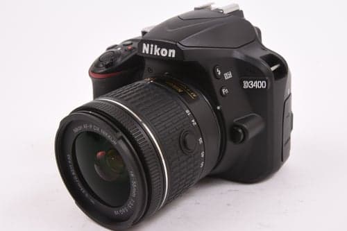 Nikon D3400 w/ 18-55mm