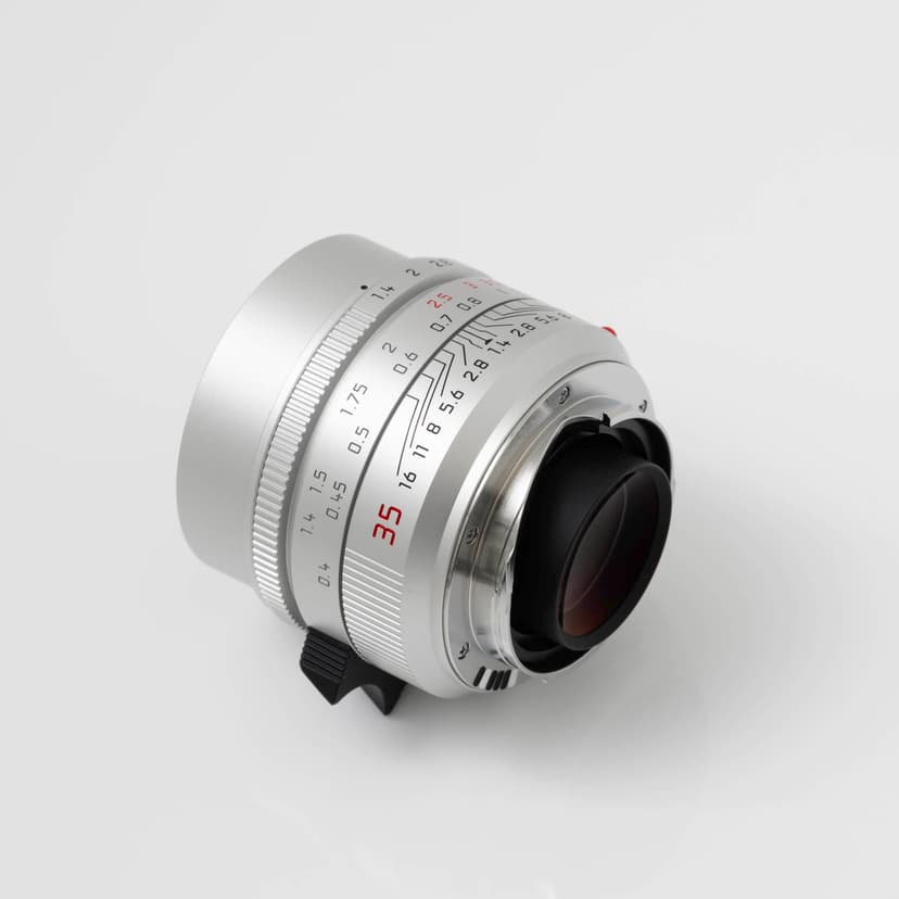 FS: Leica Summilux-M 35mm f/1.4 ASPH. Lens (Silver, 2022 Version)