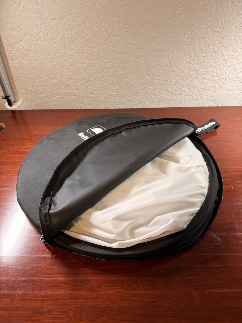 FS: Profoto OCF Softboxes, Speed Rings and Reflector (various sizes)