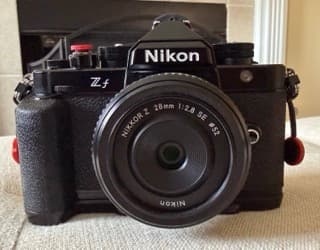 FS: Nikon Zf plus lenses