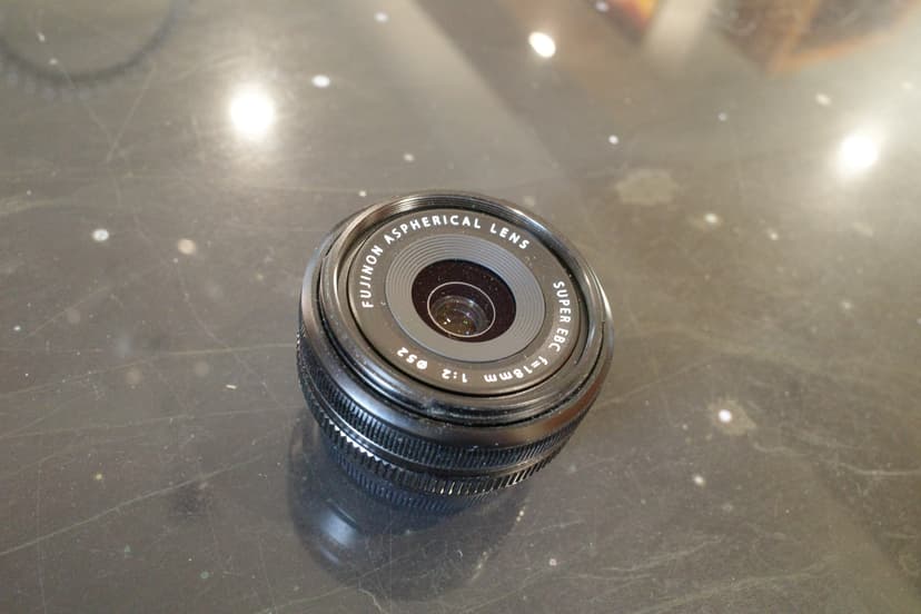 FS: Fujifilm XF 18mm f2 R X-Mount Lens