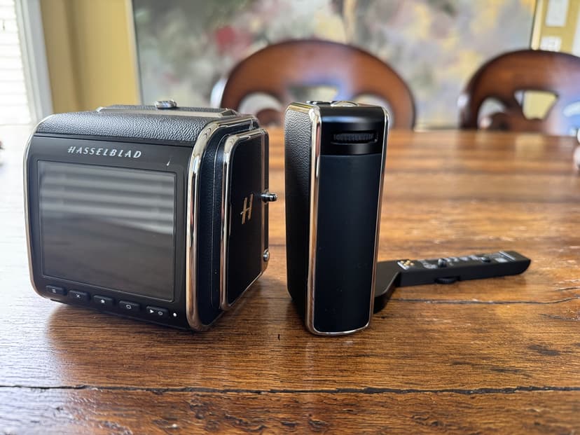 FS: Hasselblad 907x Control Grip