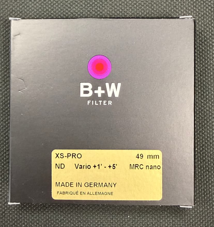 FS: B+W XS-PRO 49MM ND Vario +1-+5 MRC nano Filter   **As-New**