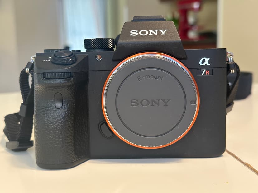 FS: Sony A7R IIIA / A7RIIIA / 7R3 A