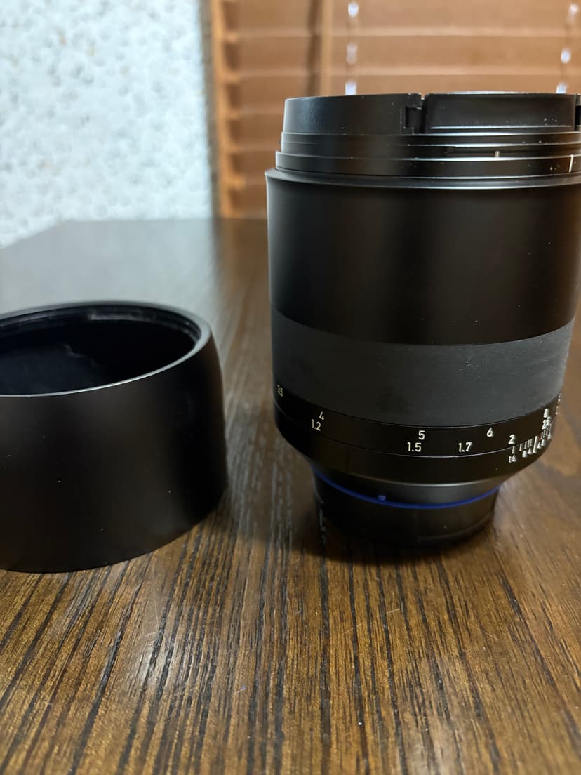 FS: Zeiss Milvus 85 1.4 EF Mount