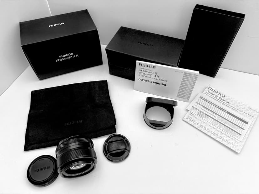 FS: Fujinon XF35mm f/1.4 R lens, Like New, In Box