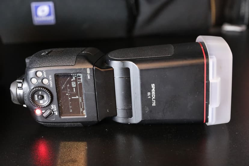 FS: Canon flash EL-1