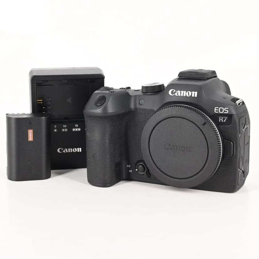 Canon EOS R7 32.5MP Mirrorless Camera Body