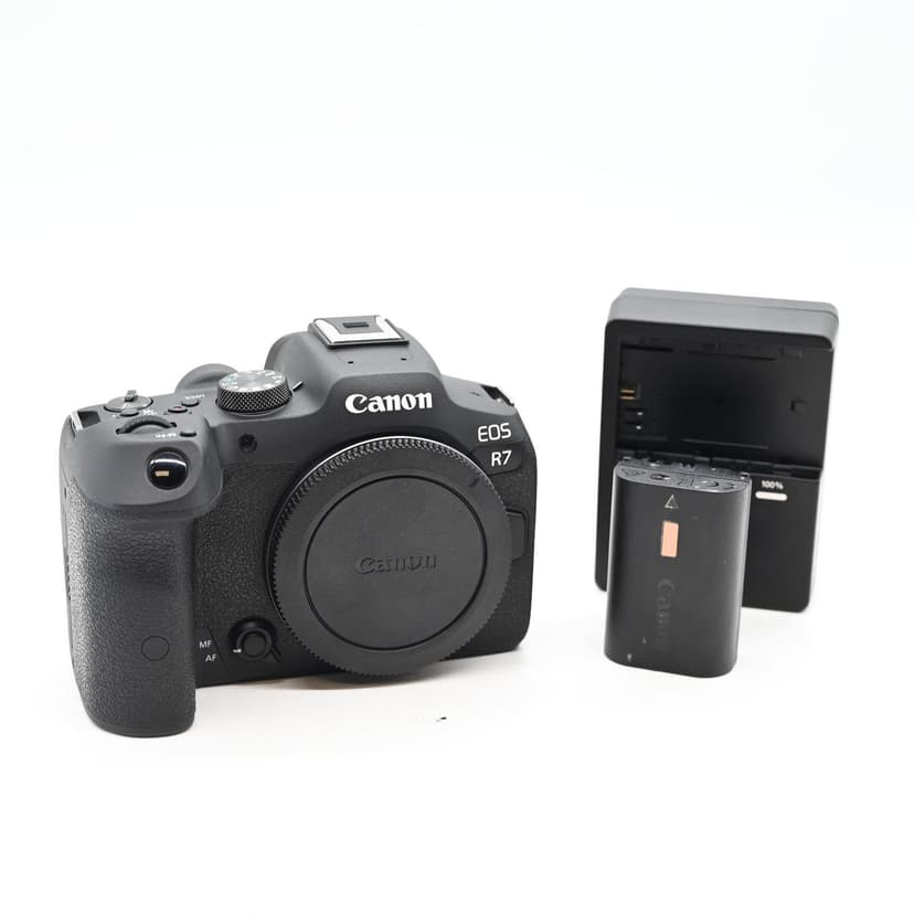 Canon EOS R7 32.5MP Mirrorless Camera Body