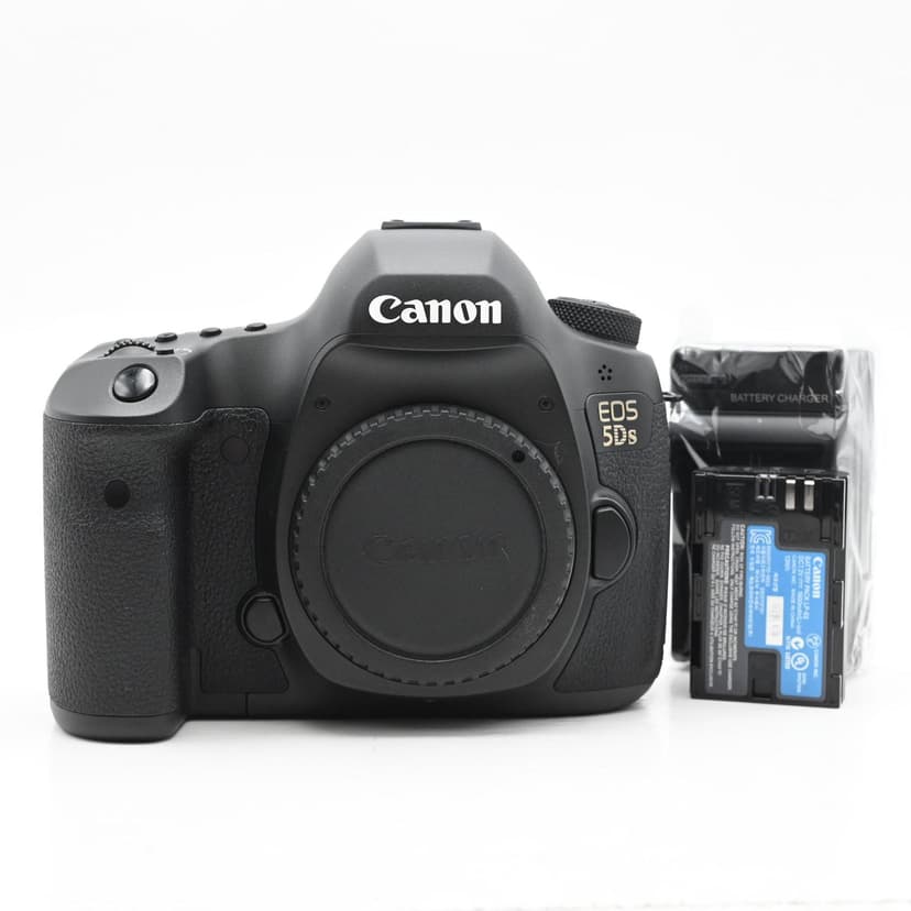 Canon EOS 5DS 50.6MP Digital SLR Camera Body DSLR
