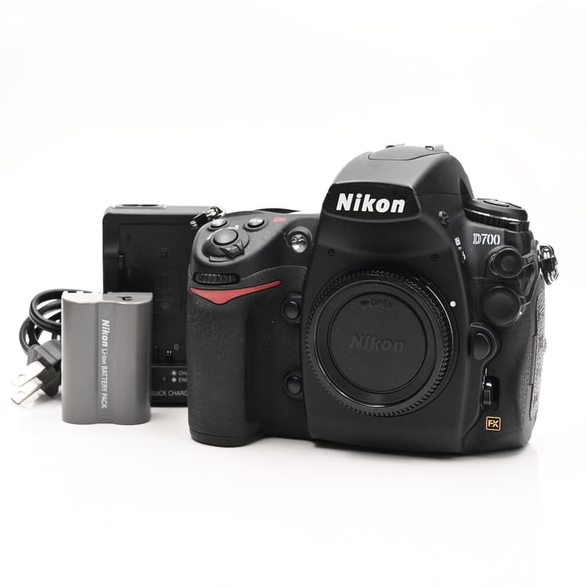 Nikon D700 12.1MP Digital SLR Camera Body