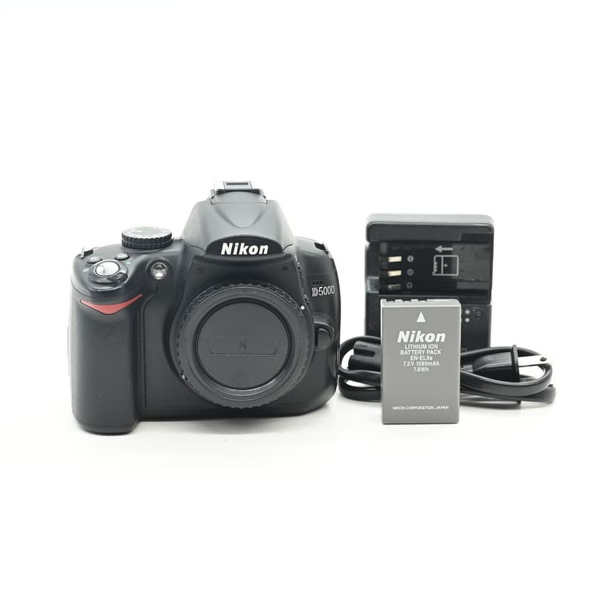 Nikon D5000 12.3MP Digital SLR Camera Body