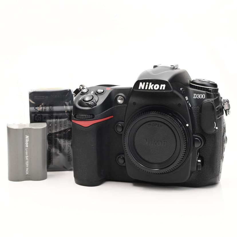 Nikon D300 12.3MP Digital SLR Camera Body