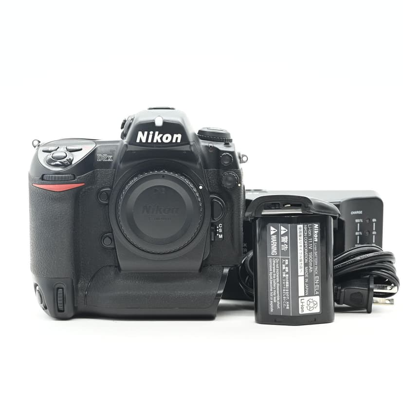 Nikon D2X 12.4MP Digital SLR Camera Body