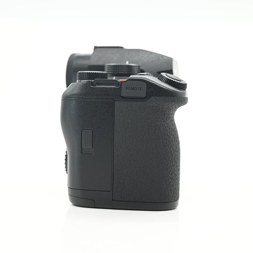 Panasonic Lumix DC-S1R II 44.3MP Digital Camera L-Mount Body