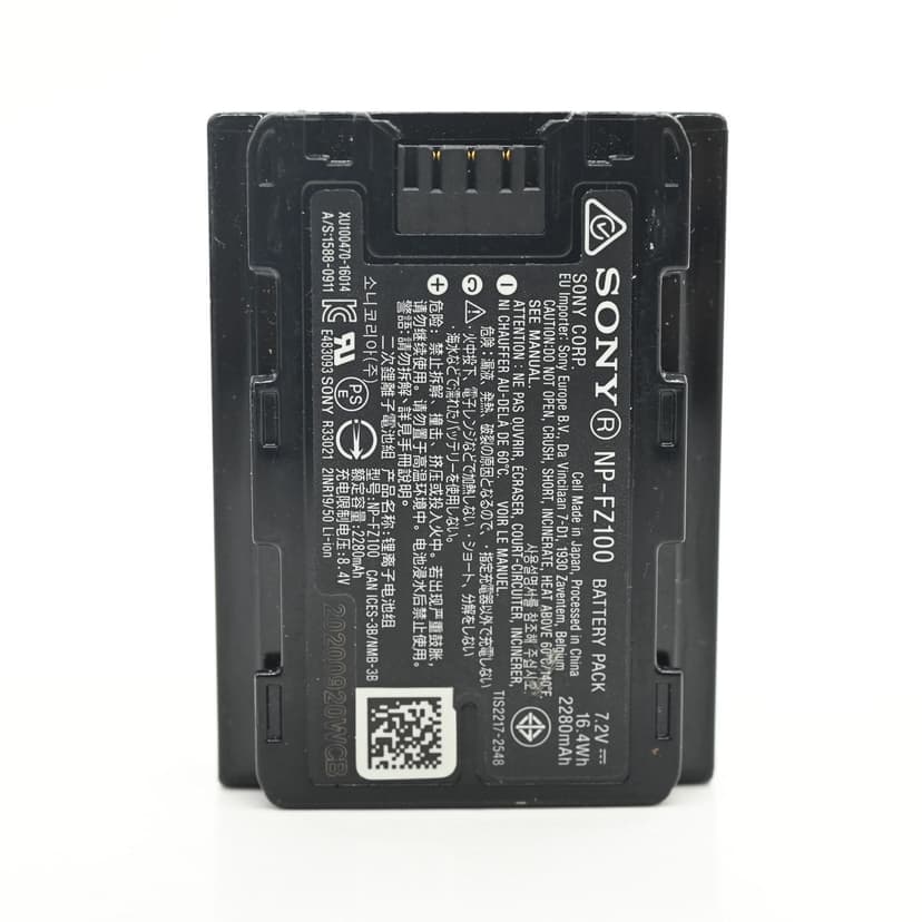 Sony Alpha a7 III Mirrorless 24.2MP Digital Camera Body (a7III)