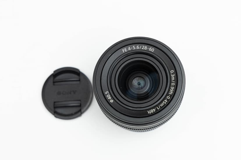 FS: Sony 28-60mm f/4-5.6 pancake lens