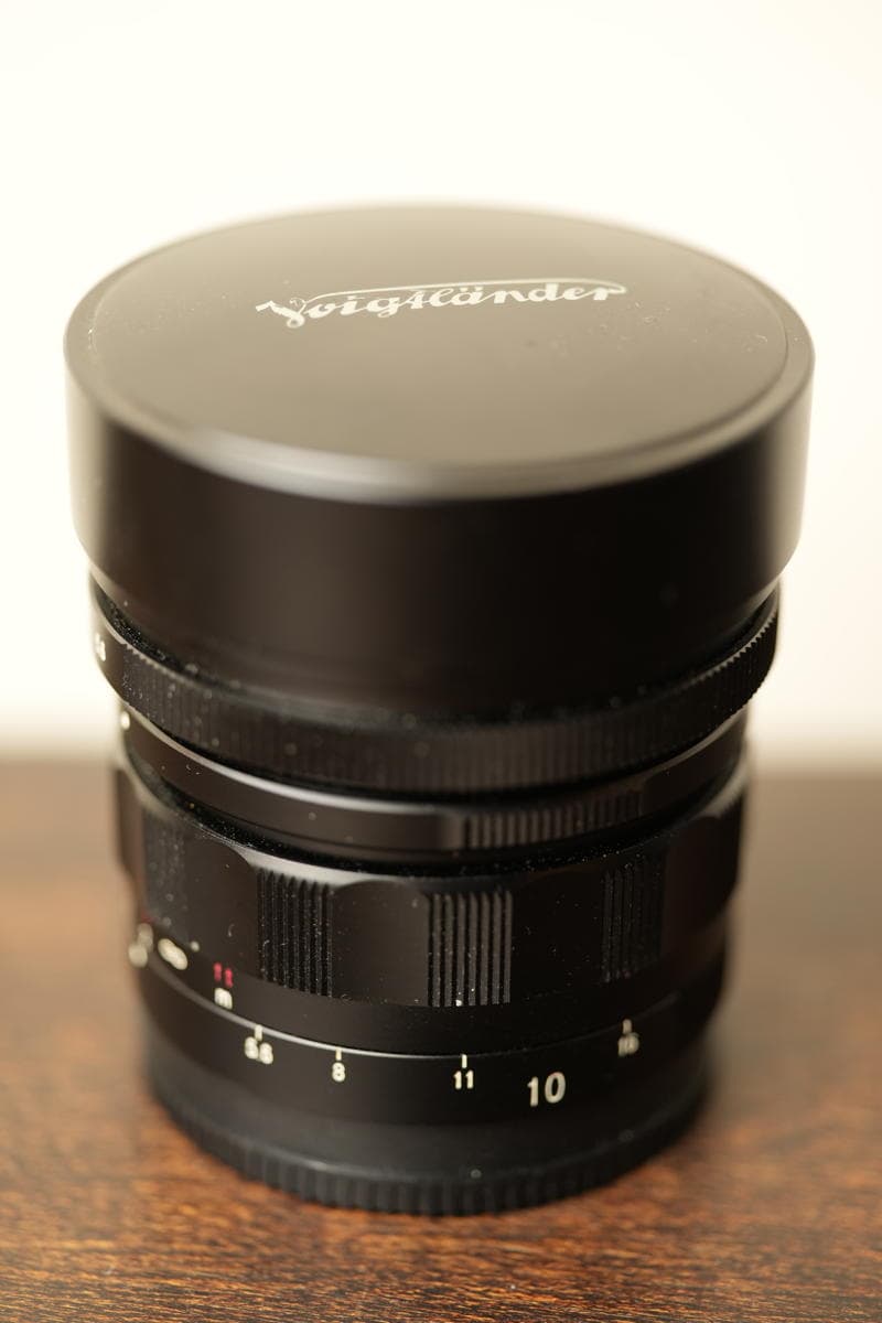 FS: Voigtlander Heliar-Hyper Wide 10mm f/5.6 Lens for Sony E-Mount