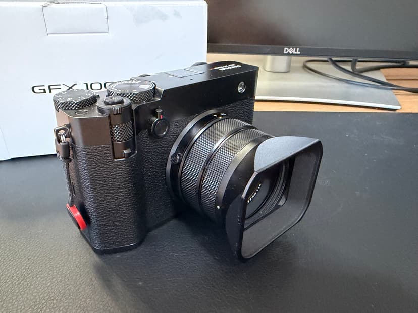 FS: Black Fuji GFX100rf